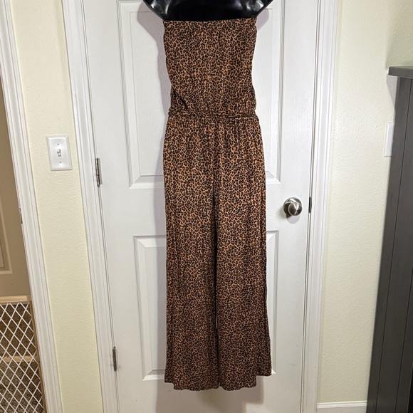 MSK Leopard Print Strapless Jumpsuit Sz Small - Picture 3 of 10
